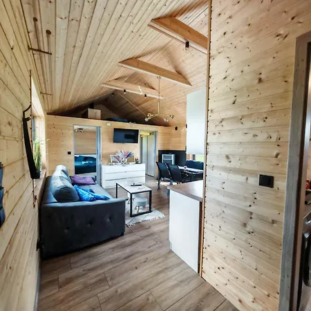 Dom Caloroczny Wlk-House *