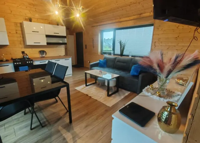 Dom Caloroczny Wlk-house * Czestkowo (Koscierzyna)